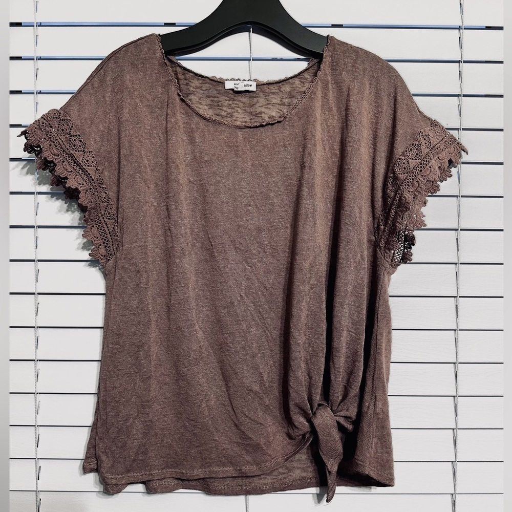 🛍️eyeshadow Top  Size XL